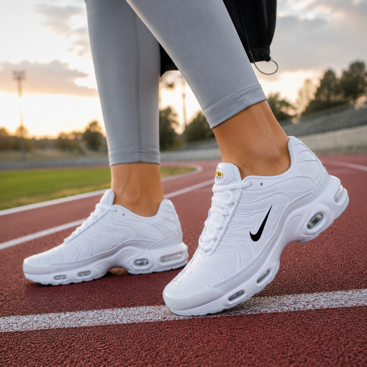 Nike TN branco preto