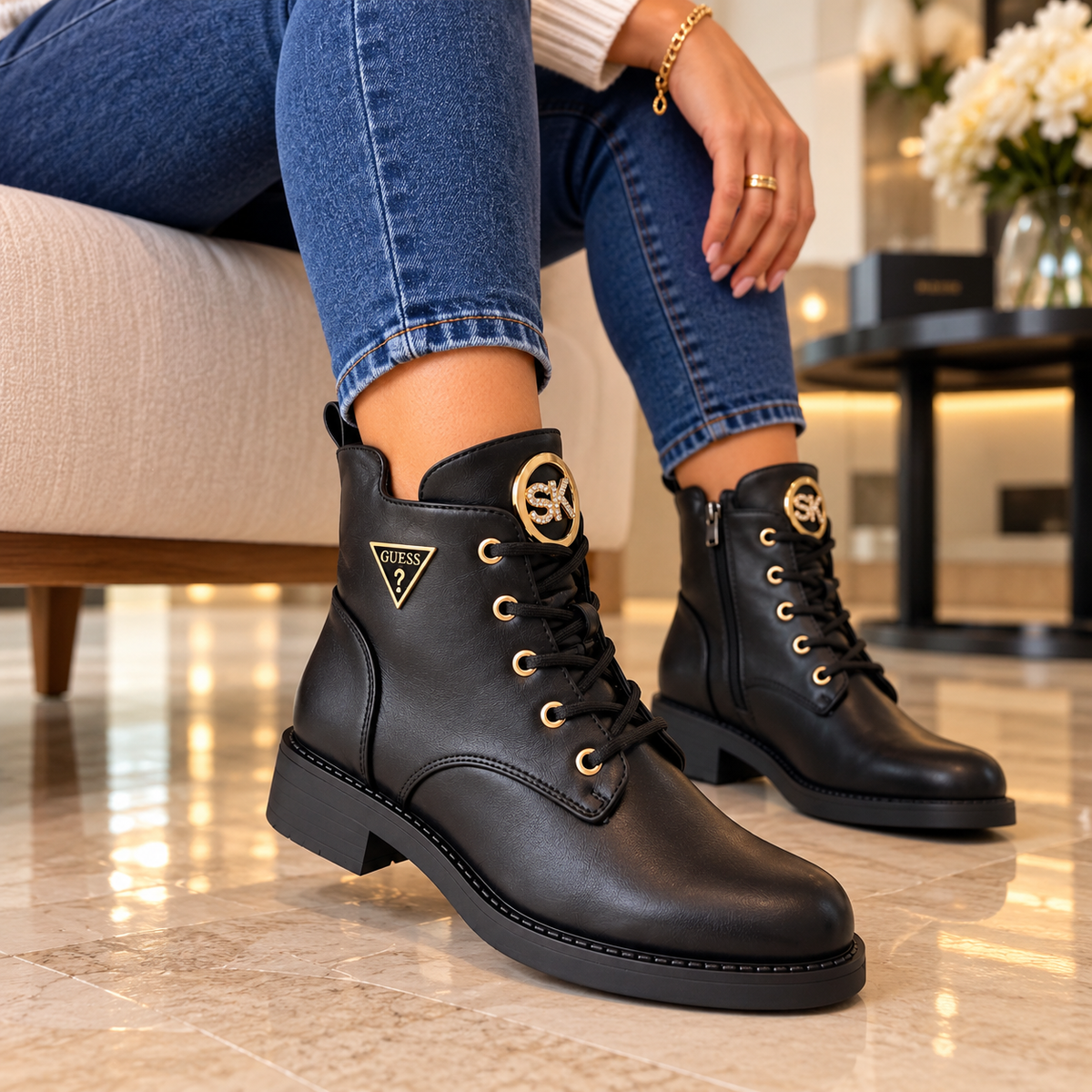 Bota guess preto